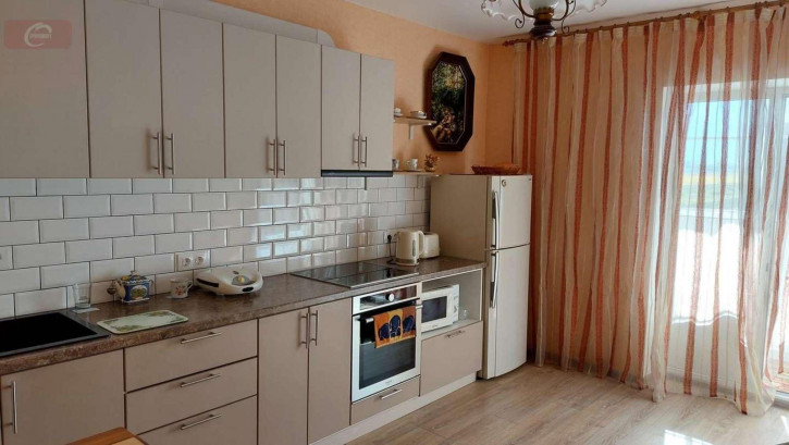 1-комн квартира Весенняя улица, 1