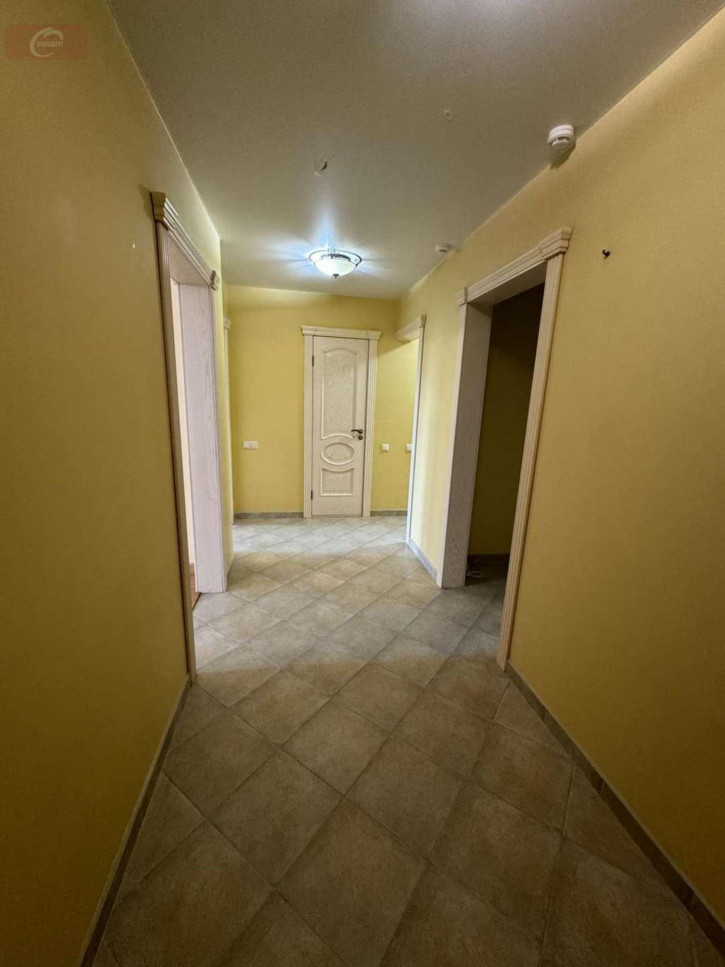 4-комн квартира 50 лет Октября ул, 97 4-комн квартира 50 лет Октября ул, 97