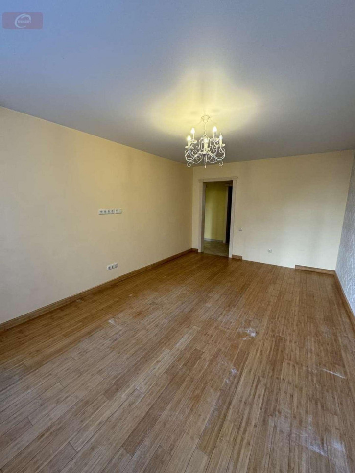 4-комн квартира 50 лет Октября ул, 97 4-комн квартира 50 лет Октября ул, 97