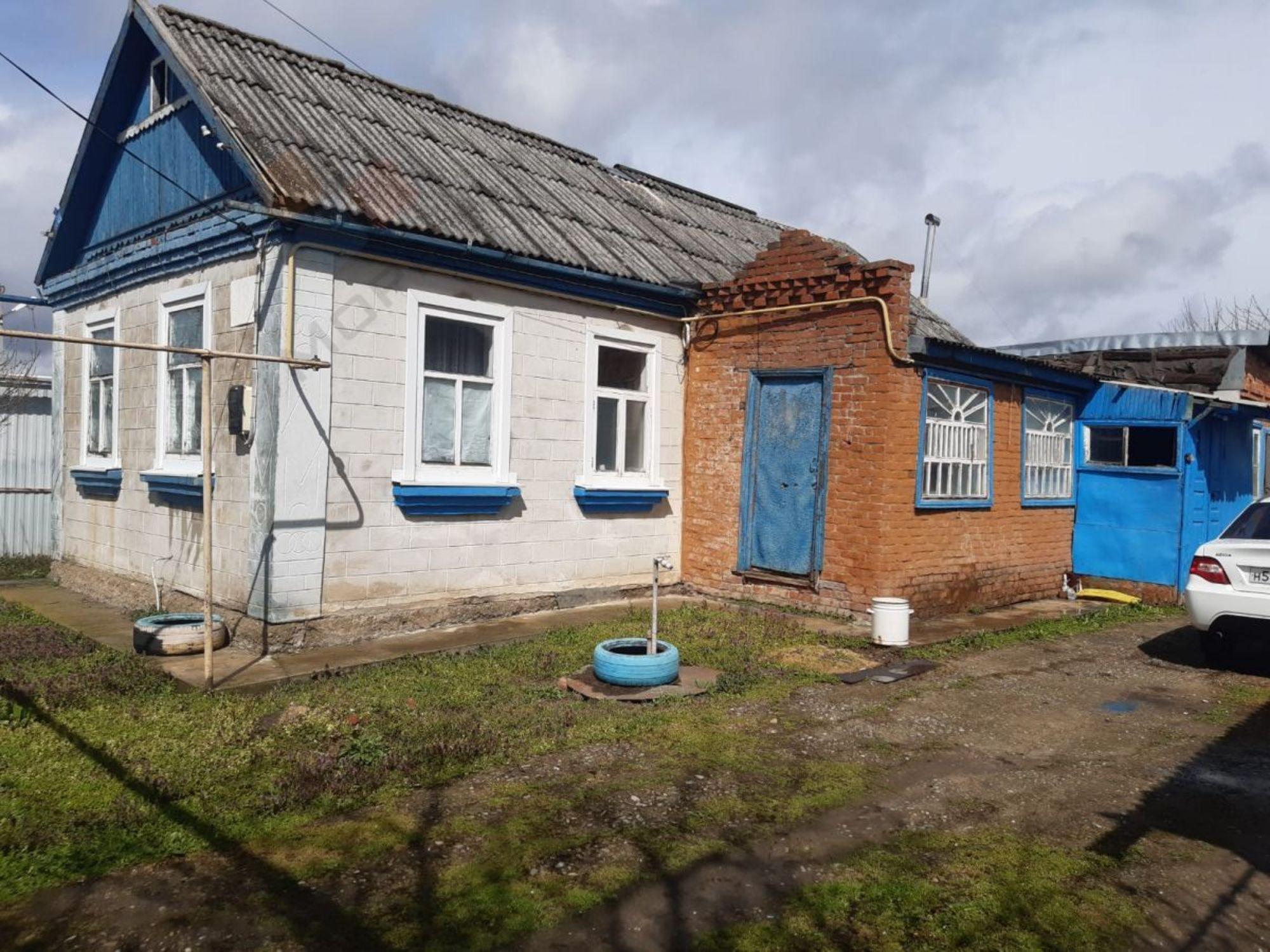 Купить дачу, дом, коттедж за 7 500 000 рублей на Розы Люксембург ул, 18