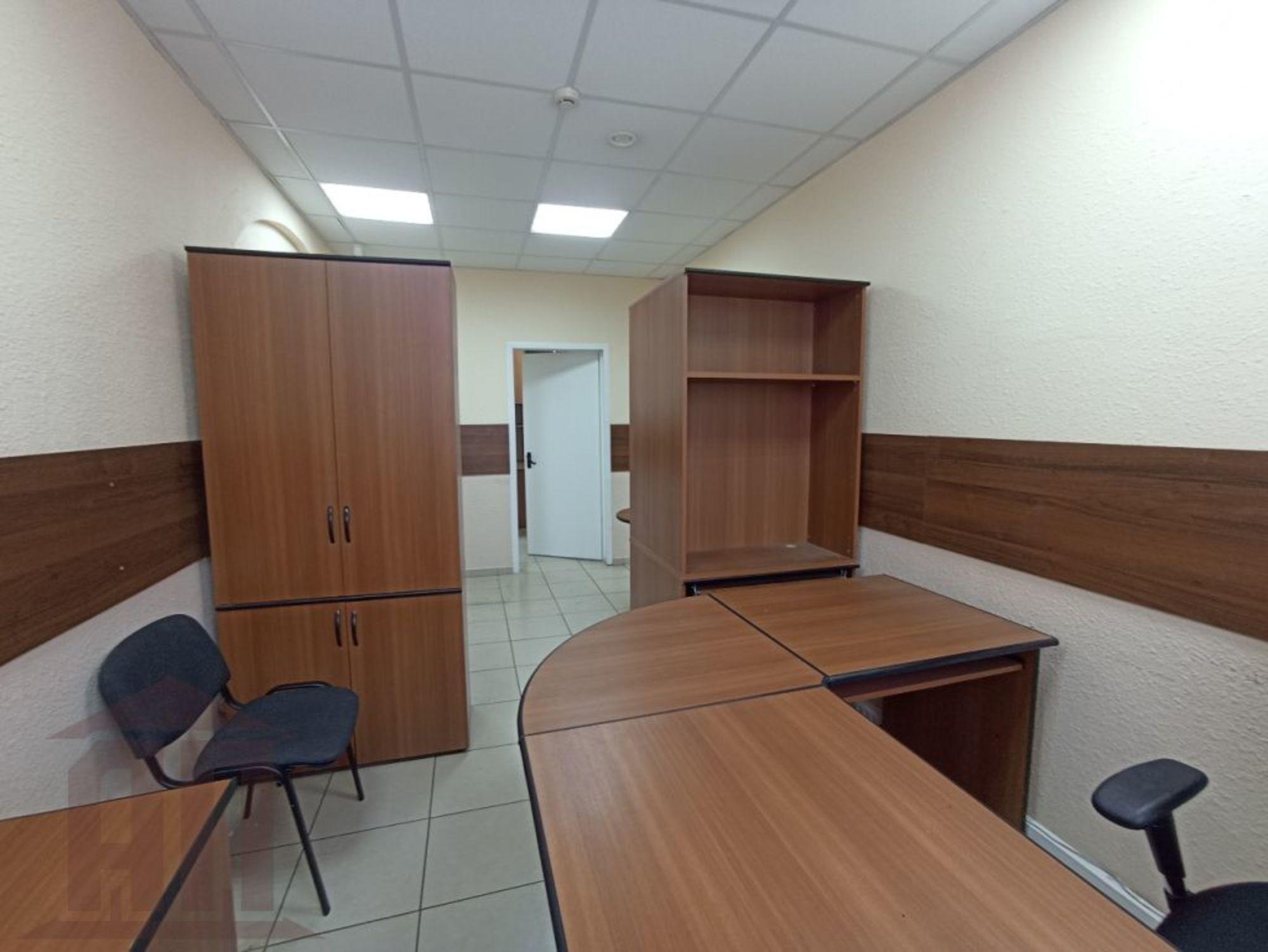 Сдать офис, помещение под офис за 46 200 рублей на Вокзальная ул, 24