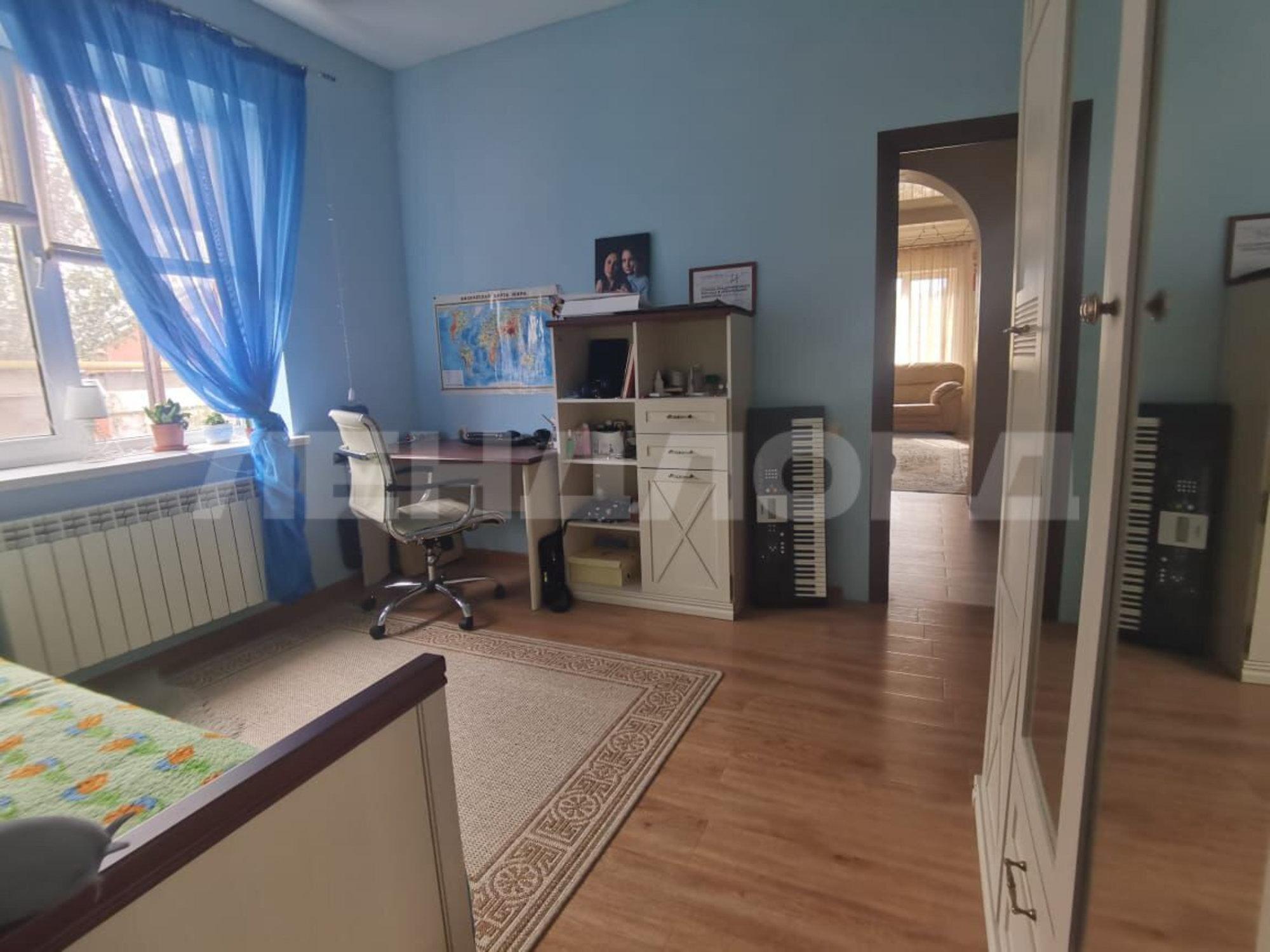 Купить дачу, дом, коттедж за 15 800 000 рублей на 3-й Строевой переулок