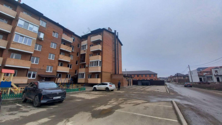 1-комн квартира Братьев Пченушай ул, 1