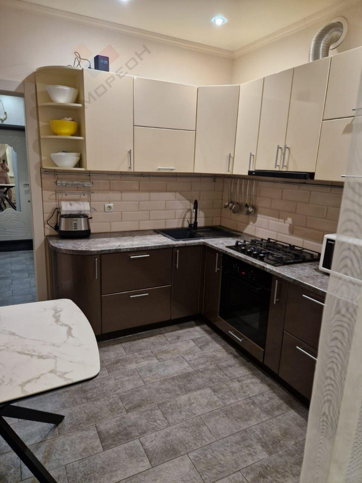 2-комн квартира Целиноградская ул, 4/2