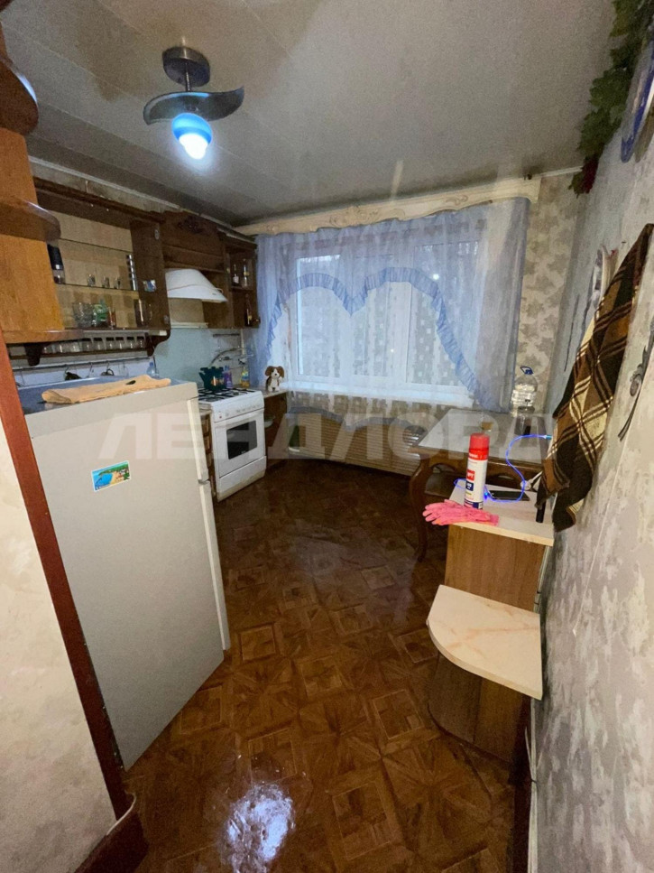 5-комн квартира Гвардейская улица, 6