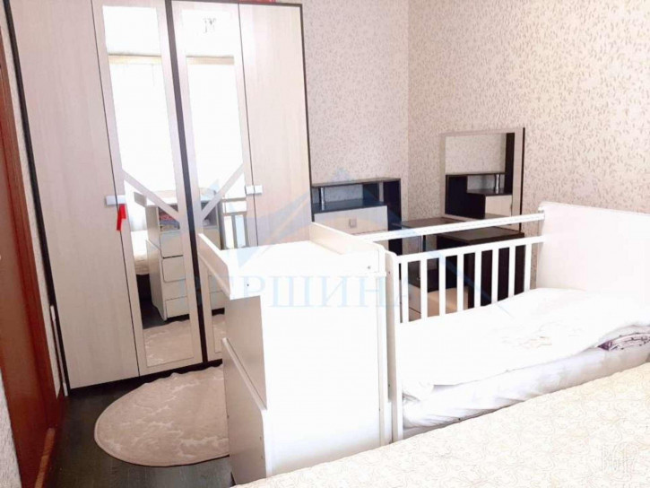2-комн квартира Лауреатов улица,59