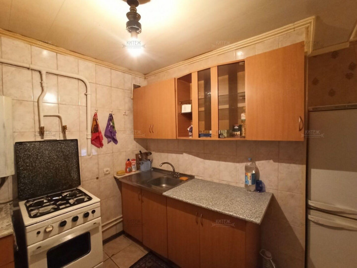 3-комн квартира Болотникова ул, д.1