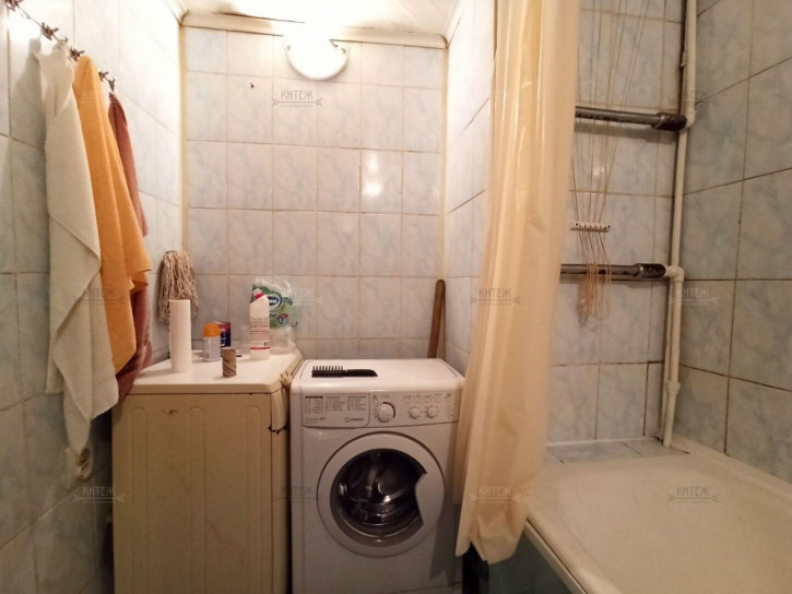 3-комн квартира Болотникова ул, д.1