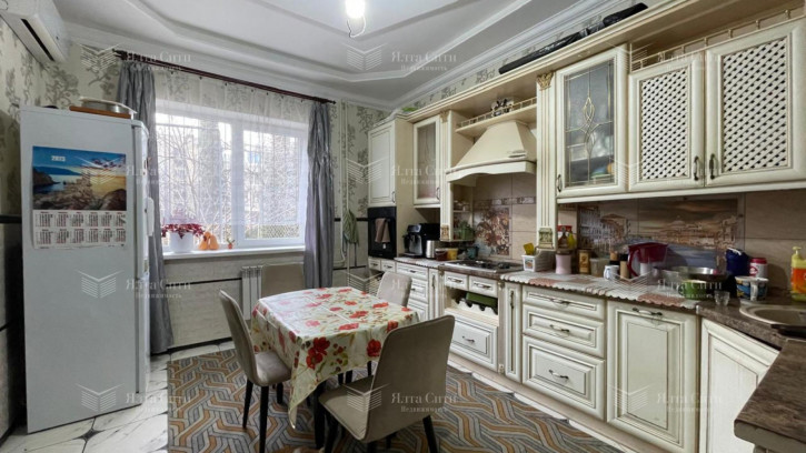 5-комн квартира Школьная ул., 23