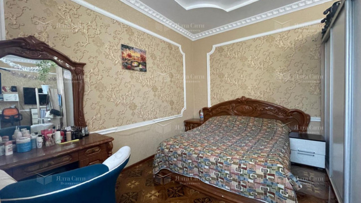 5-комн квартира Школьная ул., 23