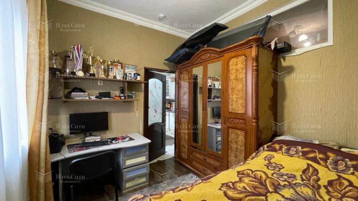 5-комн квартира Школьная ул., 23