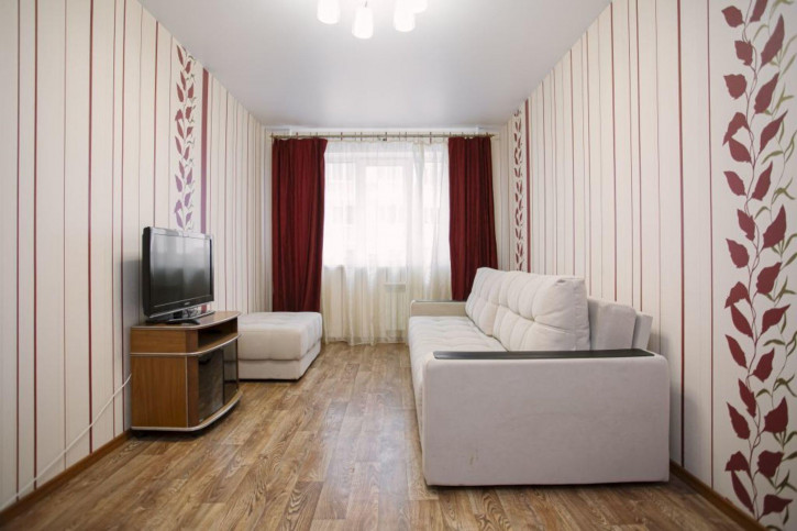 1-комн квартира Штрауса ул, 32