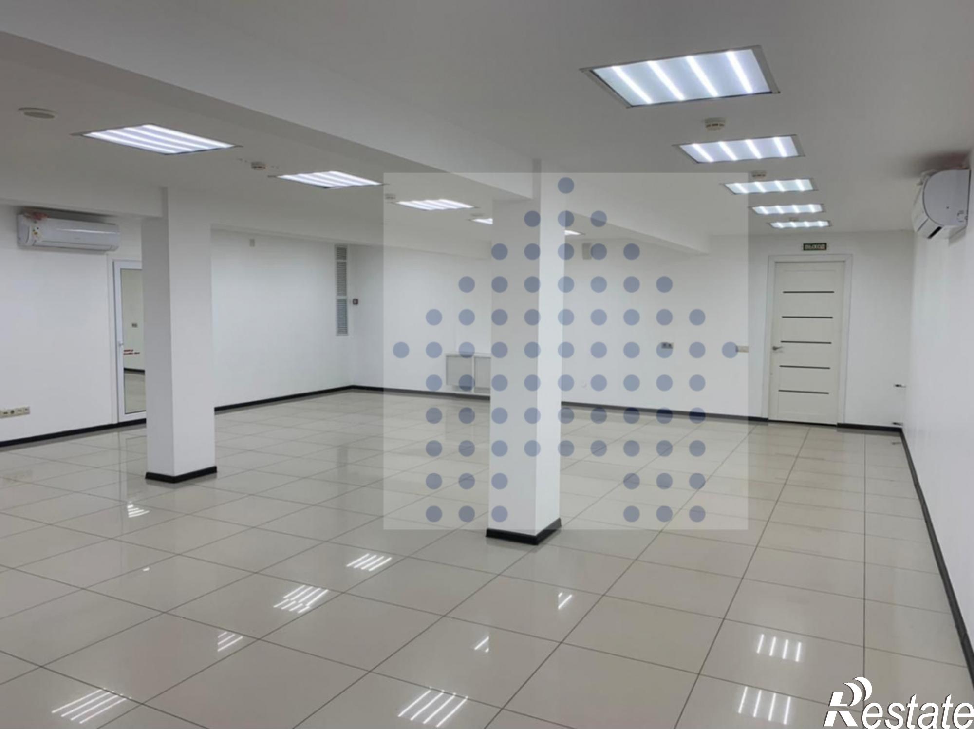 Сдать офис, помещение под офис за 246 400 рублей на Ставропольская ул., 228