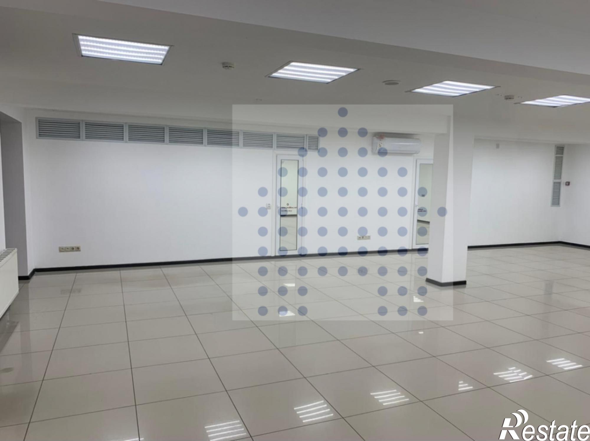 Сдать офис, помещение под офис за 246 400 рублей на Ставропольская ул., 228