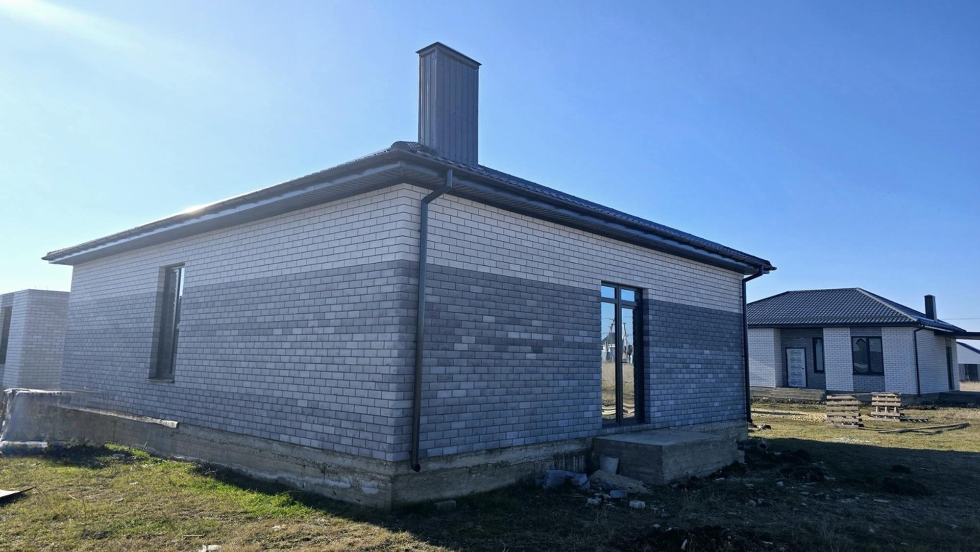 Купить дачу, дом, коттедж за 10 500 000 рублей на Изумрудный переулок