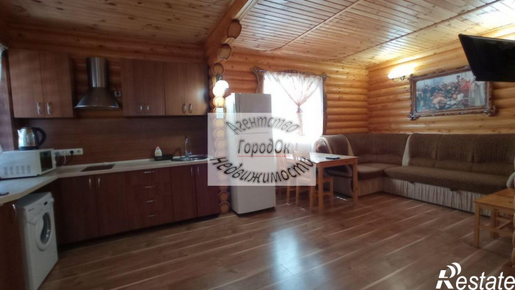 Коттедж/дом Евпаторийская ул, 28б Коттедж/дом Евпаторийская ул, 28б