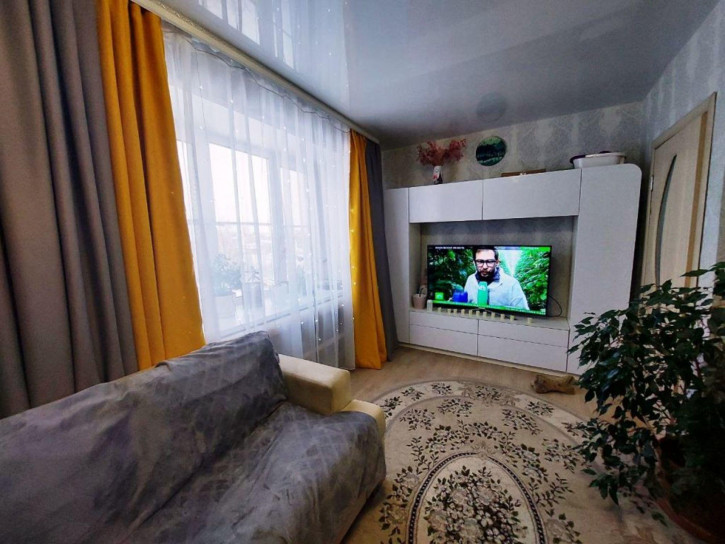 3-комн квартира Горького ул, 50А 3-комн квартира Горького ул, 50А