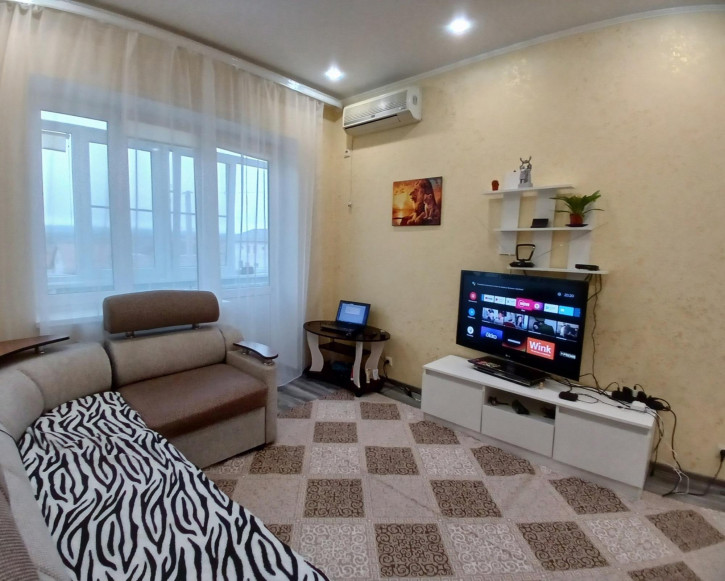 1-комн квартира Анапская улица, 80
