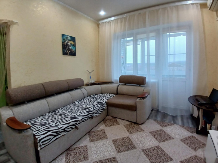 1-комн квартира Анапская улица, 80