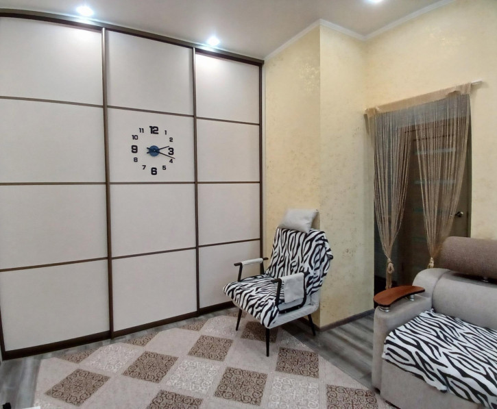 1-комн квартира Анапская улица, 80