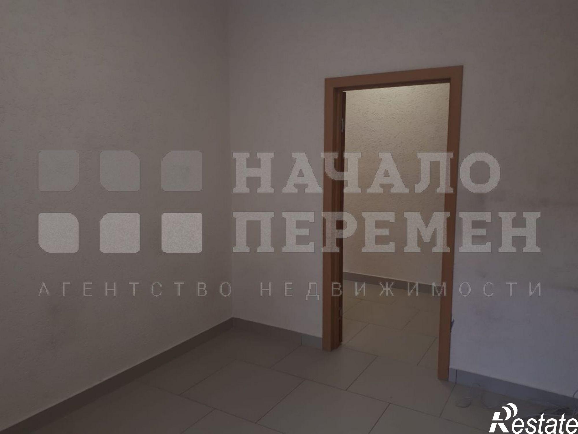 Сдать офис, помещение под офис за 25 000 рублей на Есенина ул, 1А Сдать офис, помещение под офис за 25 000 рублей на Есенина ул, 1А
