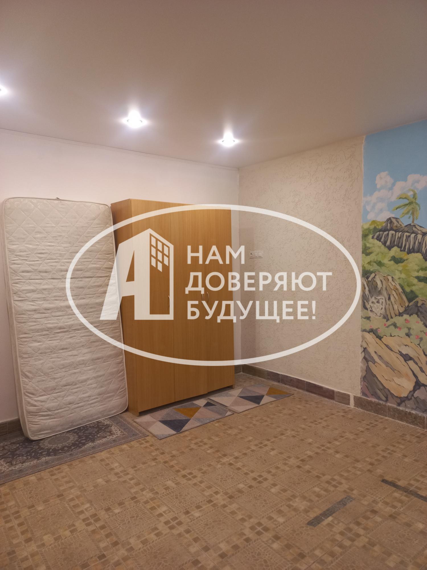 Купить квартиру за 2 250 000 рублей на улица Нефтяников, 12А