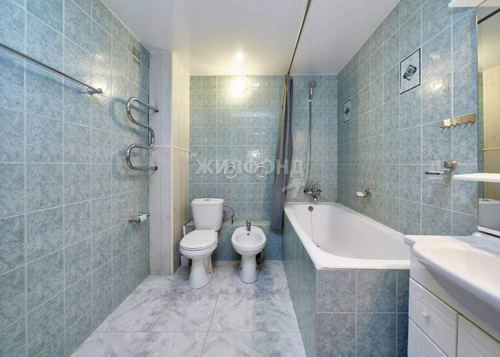 5-комн квартира Сибиряков-Гвардейцев улица, д.23/1 5-комн квартира Сибиряков-Гвардейцев улица, д.23/1