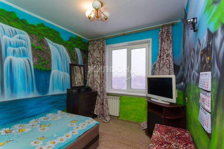 3-комн квартира В.Высоцкого улица, д.11