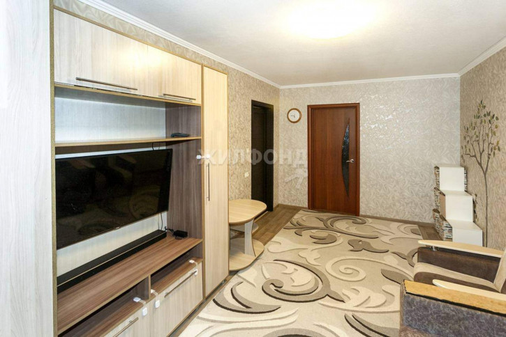 3-комн квартира Попова улица, д.67 3-комн квартира Попова улица, д.67