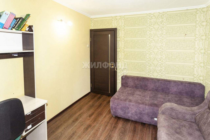 3-комн квартира Попова улица, д.67 3-комн квартира Попова улица, д.67