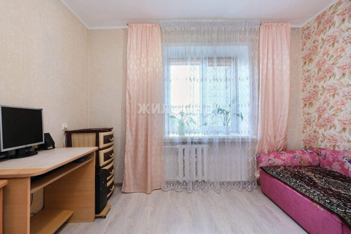 4-комн квартира Тенистая улица, д.25