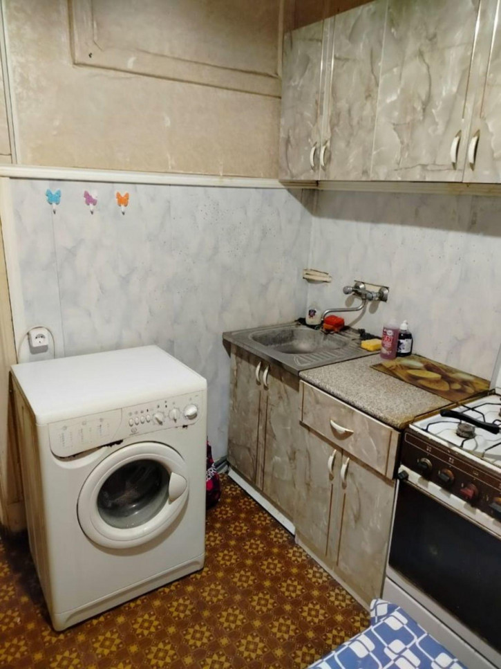 Комната Андрианова ул, 2