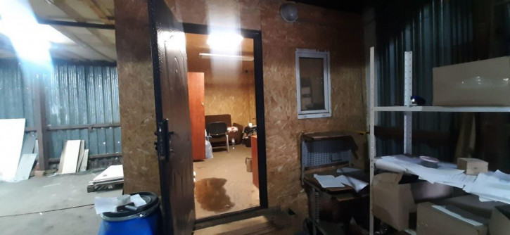 Склад Смирнова ул, 105 Склад Смирнова ул, 105