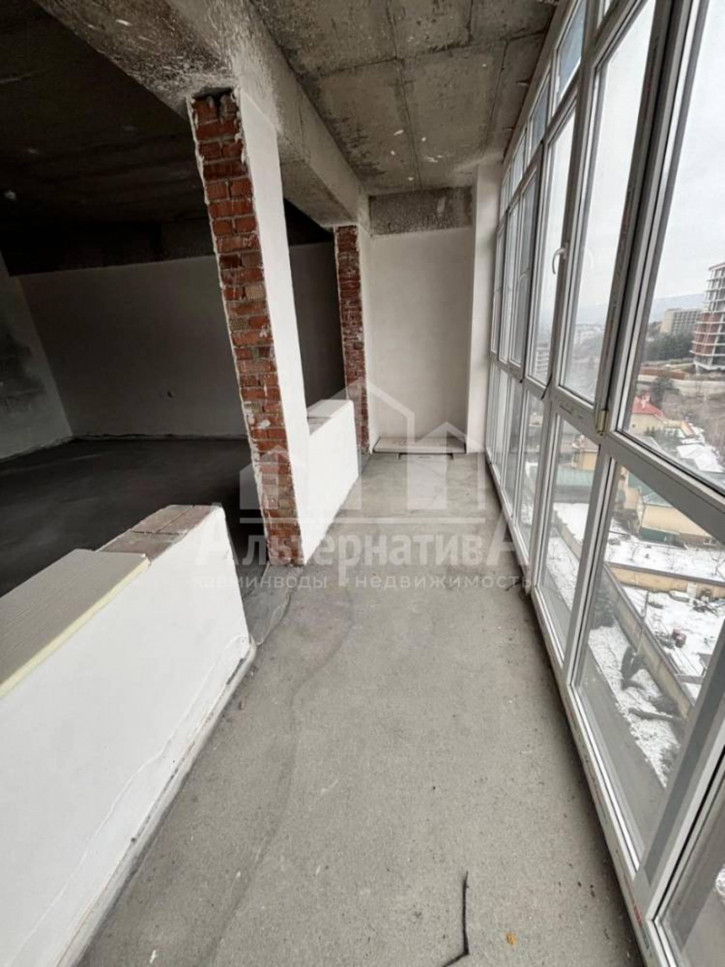 3-комн квартира Декабристов ул.