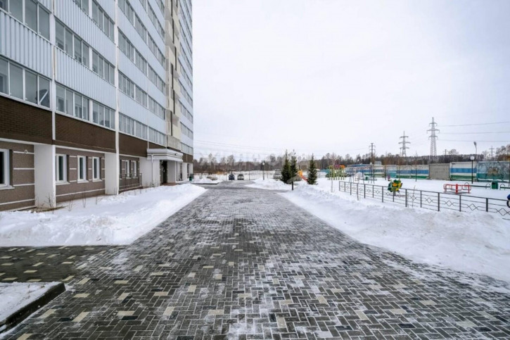 1-комн квартира Забалуева, 98