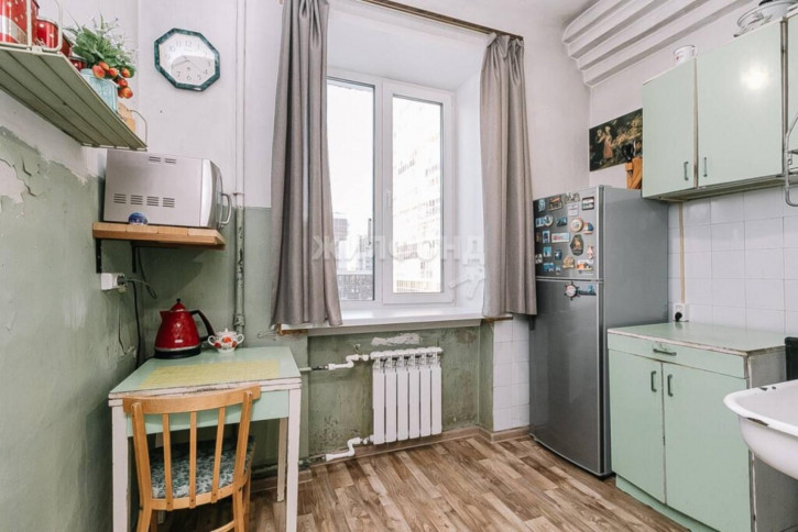 2-комн квартира Королёва, 15