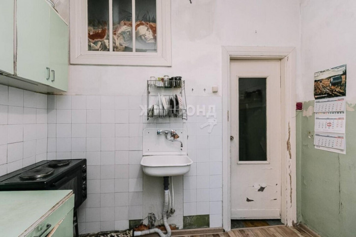 2-комн квартира Королёва, 15