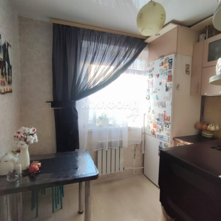 2-комн квартира Станиславского, 48