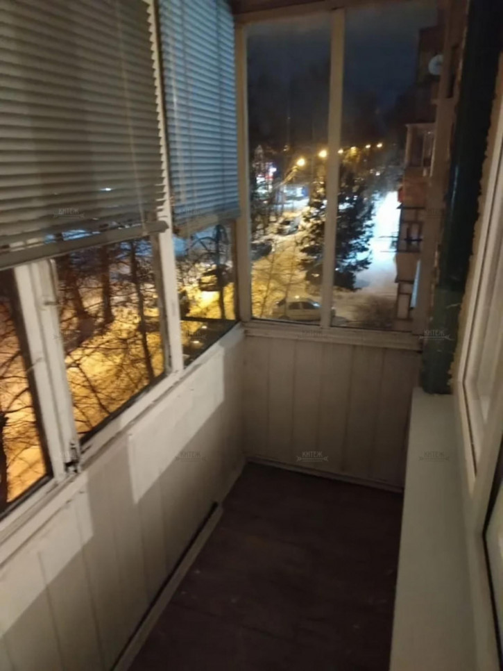 2-комн квартира Хрустальная улица,62