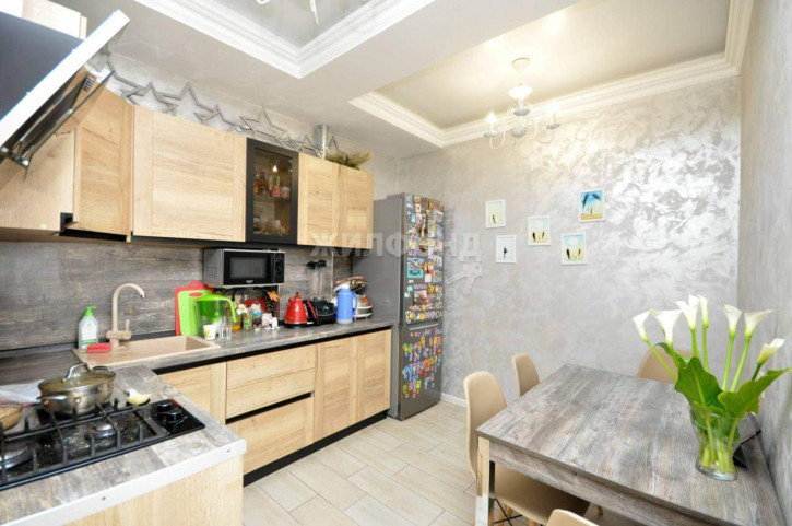 3-комн квартира Тимирязева улица, д.44