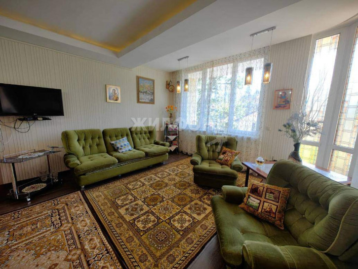 2-комн квартира Грибоедова улица, д.10Б 2-комн квартира Грибоедова улица, д.10Б