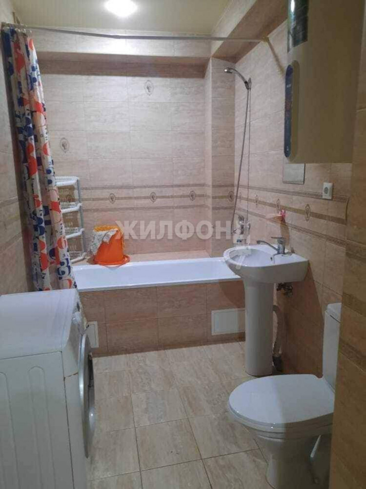 2-комн квартира Лысая гора улица, д.27/22 2-комн квартира Лысая гора улица, д.27/22