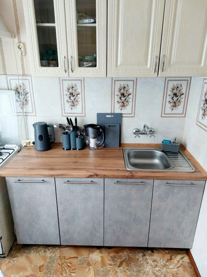 2-комн квартира Юных Ленинцев улица, д.7