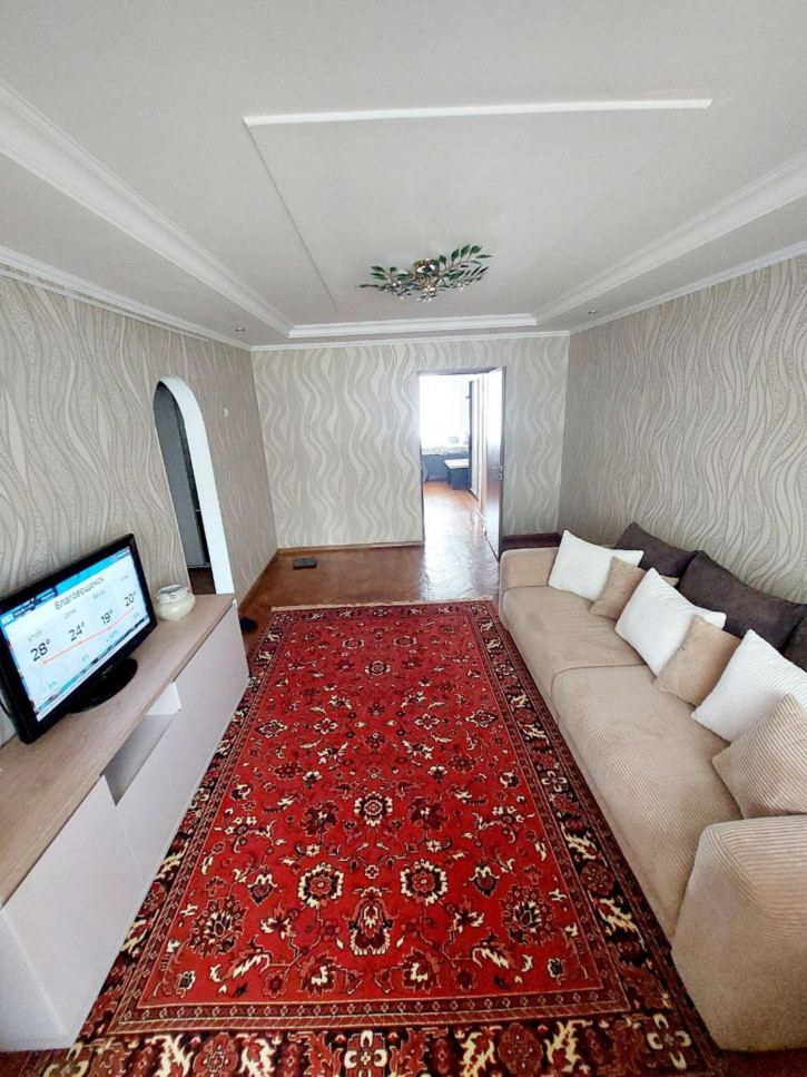 2-комн квартира Юных Ленинцев улица, д.7
