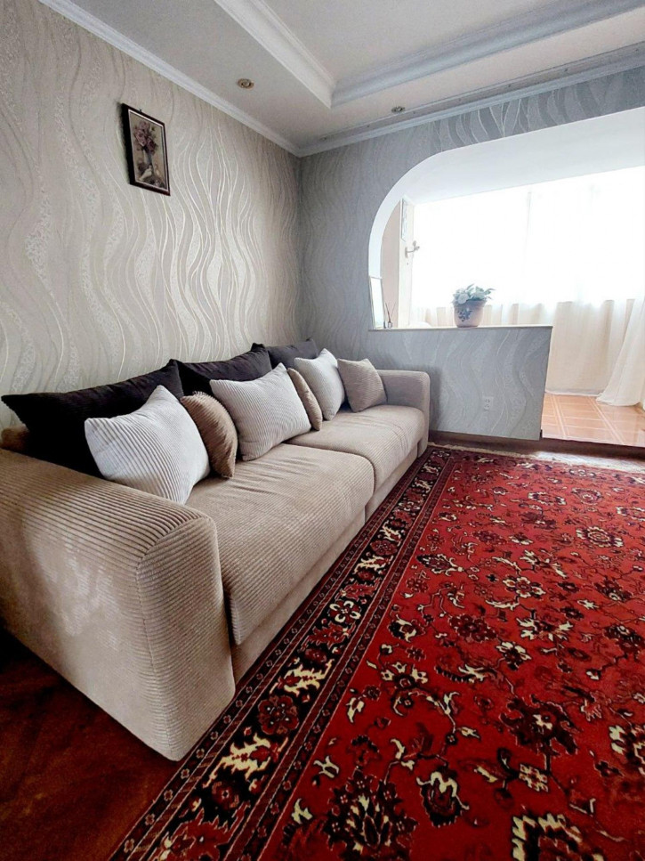 2-комн квартира Юных Ленинцев улица, д.7