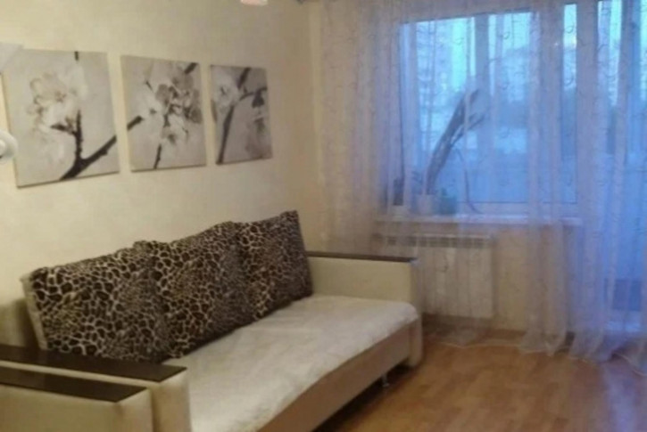 2-комн квартира Чернореченская улица, 34