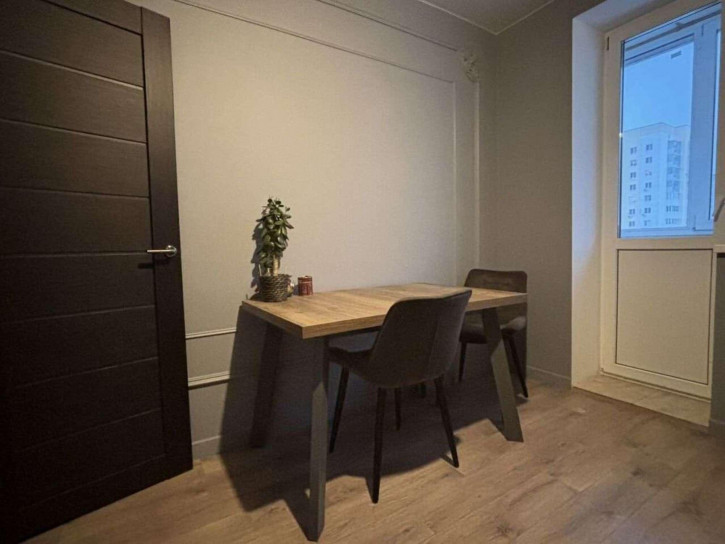 2-комн квартира Осетинская улица, 16