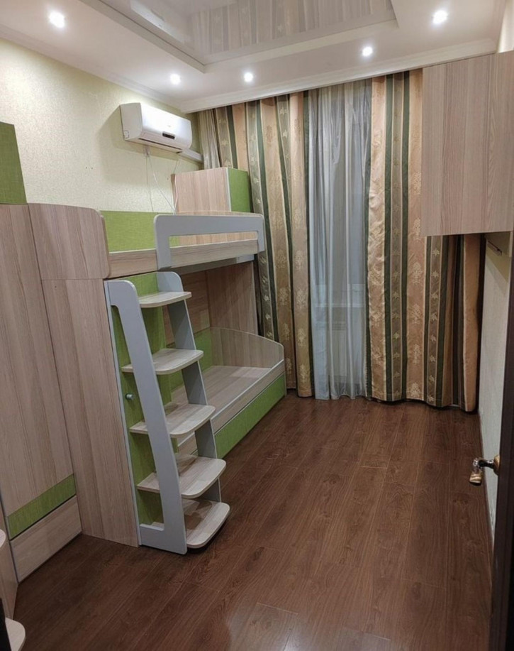 2-комн квартира Кирова проспект, 143