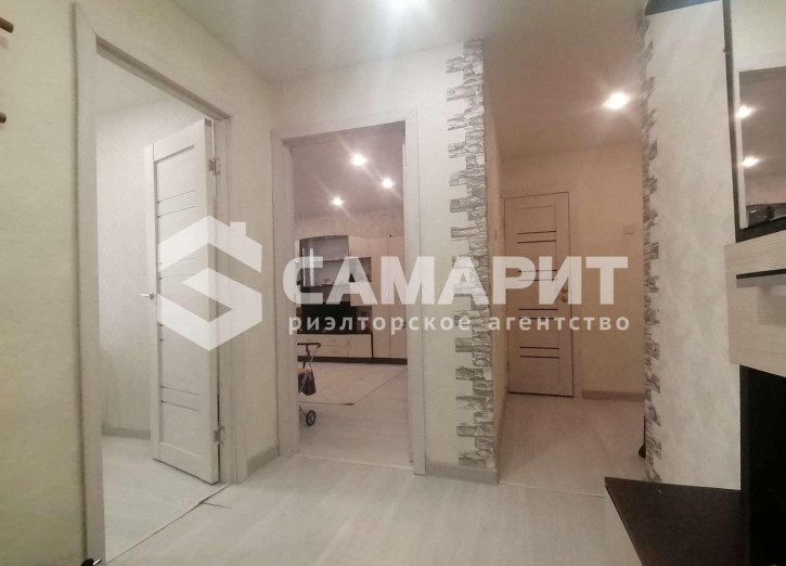 2-комн квартира проспект Ленина, 33