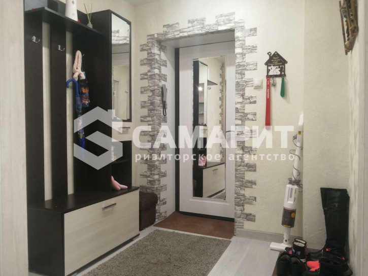 2-комн квартира проспект Ленина, 33